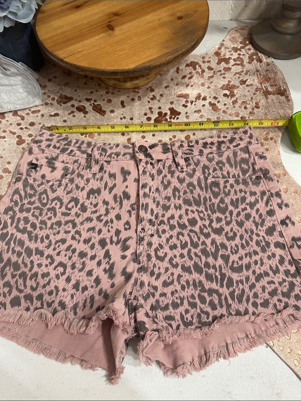 KanCan Pink Leopard Print Frayed Hem Jean Shorts
